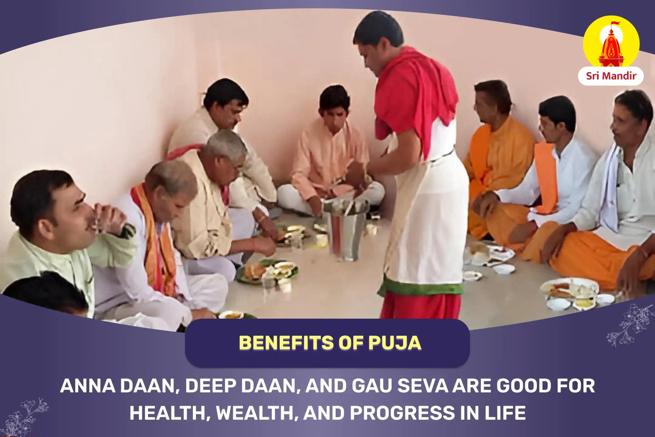 Vijaya Ekadashi Special Anna Daan and Ganga Deep Daan at Haridwar and Gau Seva at Vrindavan