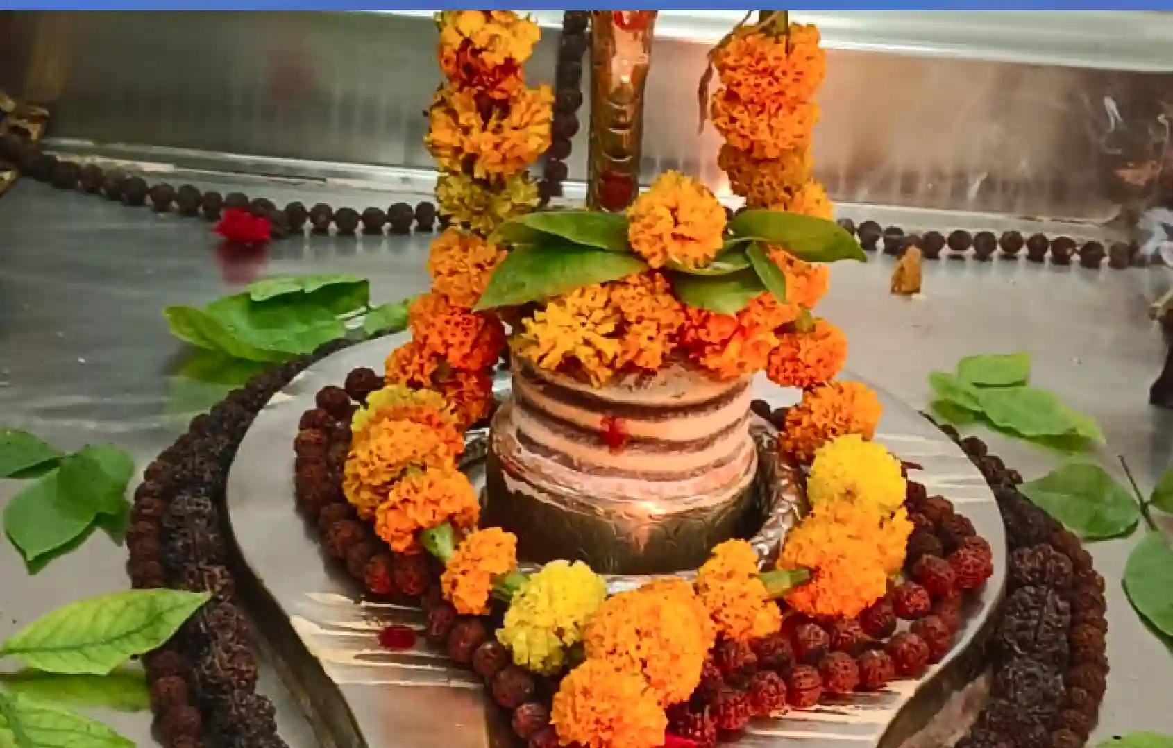 Omkareshwar Mahadev Temple,  Kashi, Uttar Pradesh