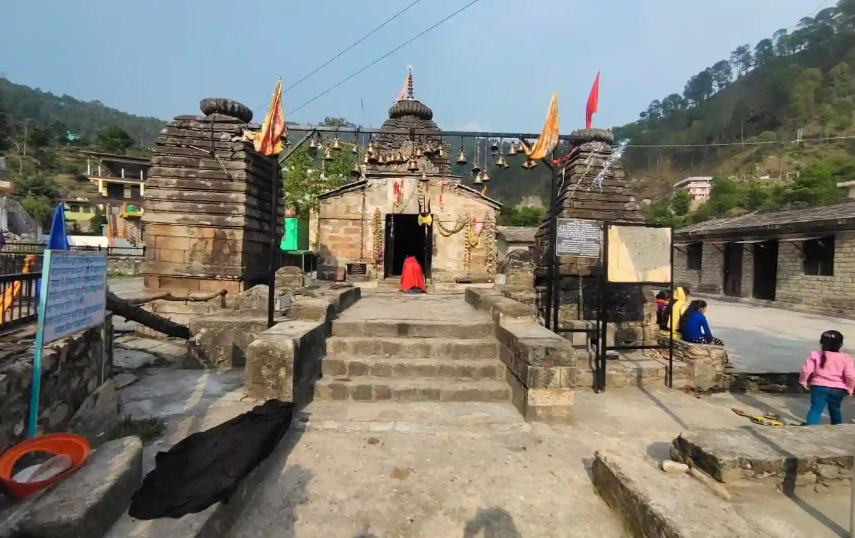 Rahu Paithani Temple, Pauri, Uttarakhand