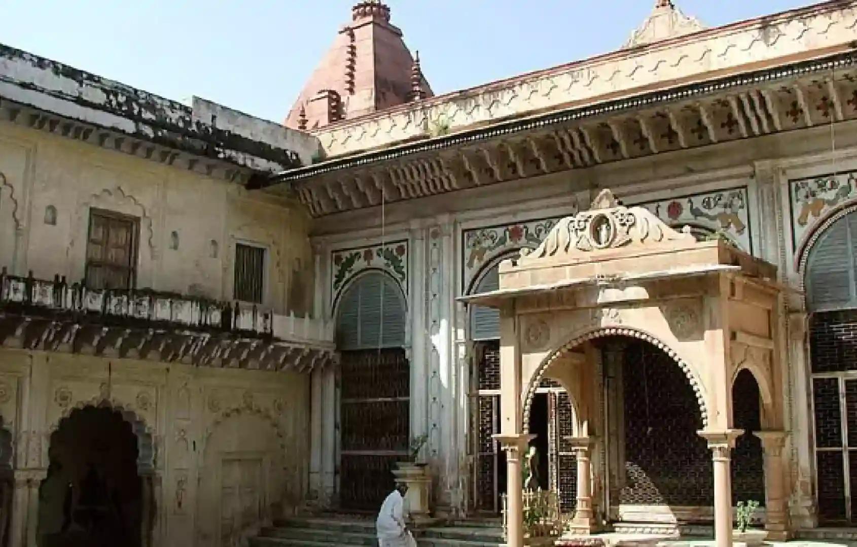 Shree Gopinath Ji Temple, Mathura, Uttar Pradesh