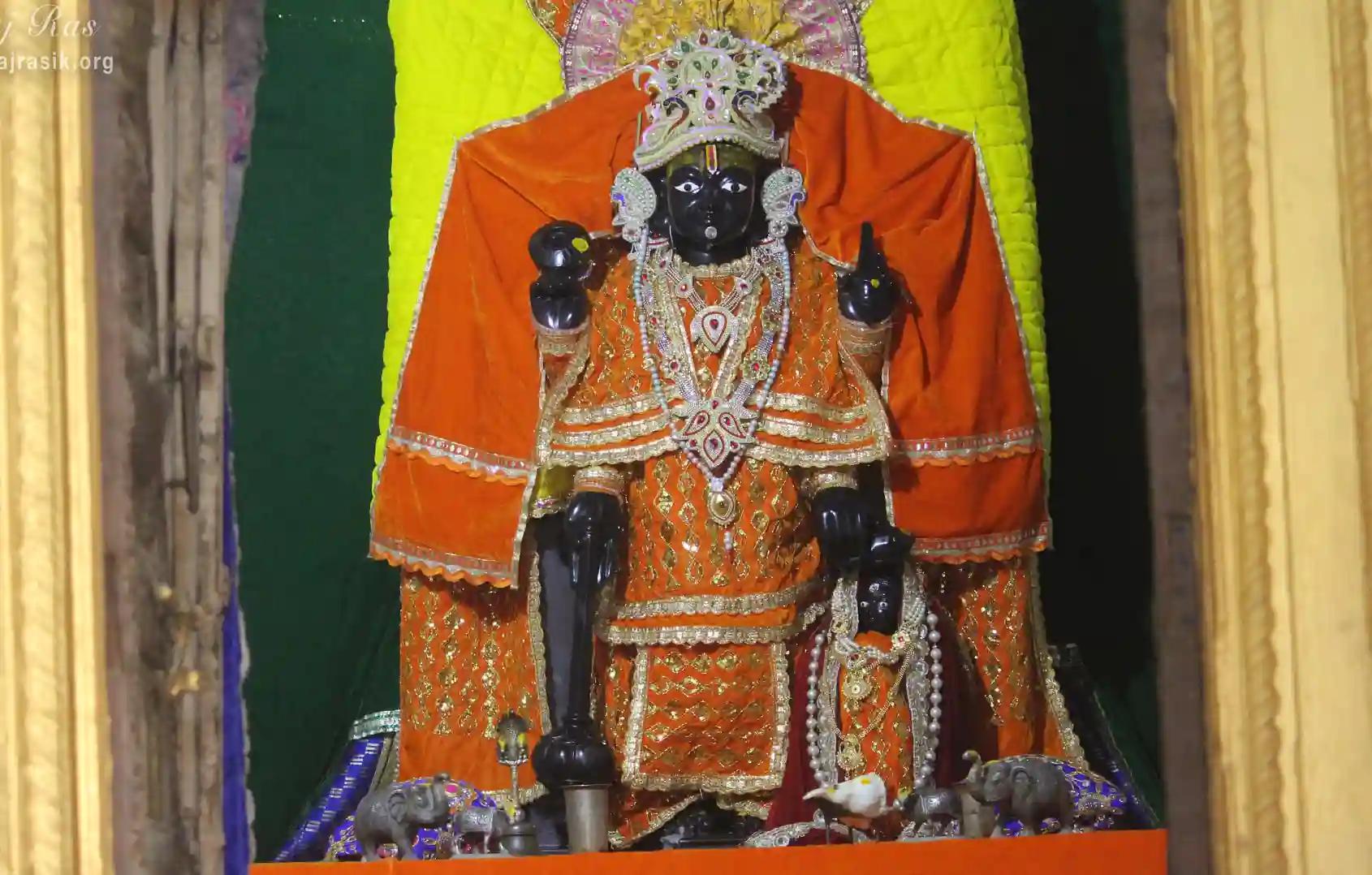 श्री दीर्घ विष्णु मंदिर, मथुरा, उत्तर प्रदेश