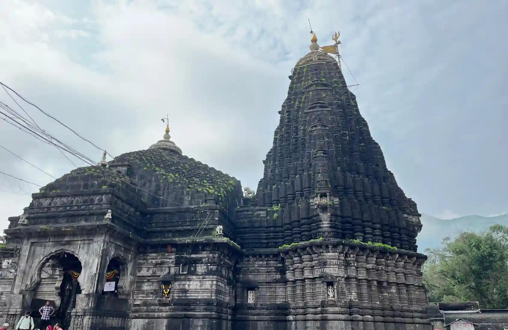 శ్రీ త్రయంబకేశ్వర జ్యోతిర్లింగ ఆలయం,నాసిక్, మహారాష్ట్ర