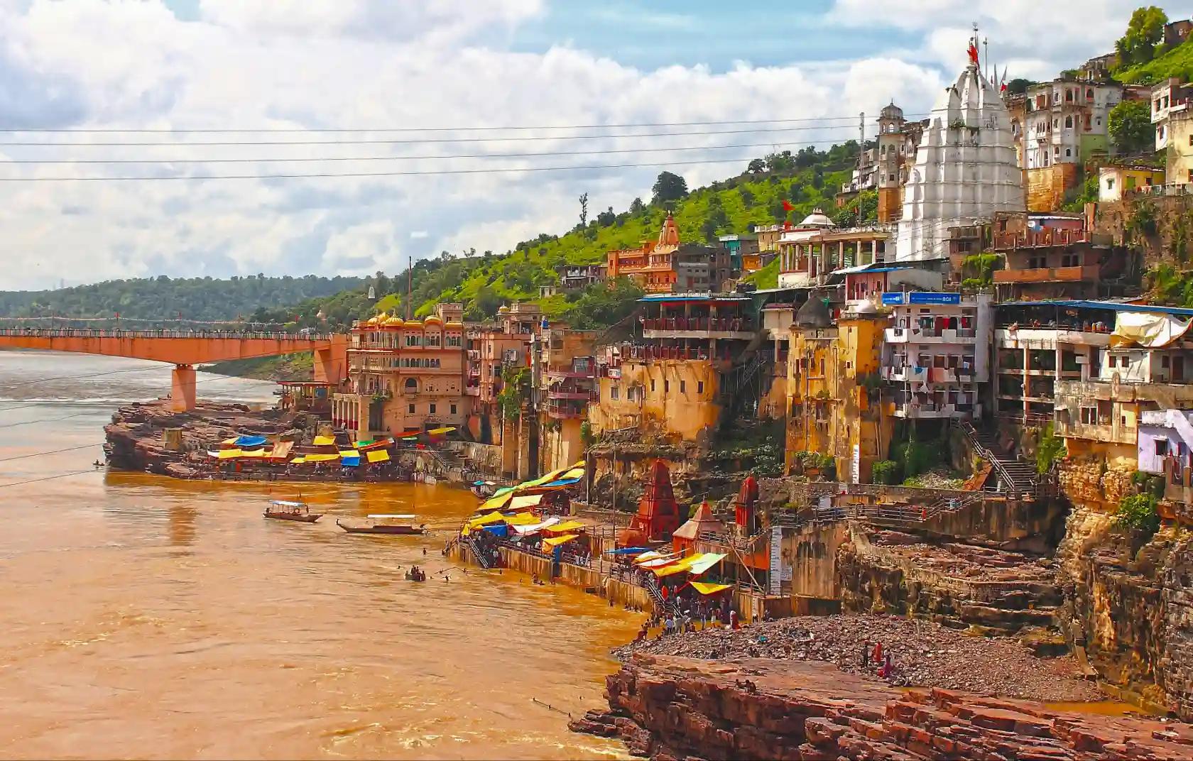 Narmada Ghat near Shri Omkareshwar Jyotirlinga, Khandwa, Madhya Pradesh