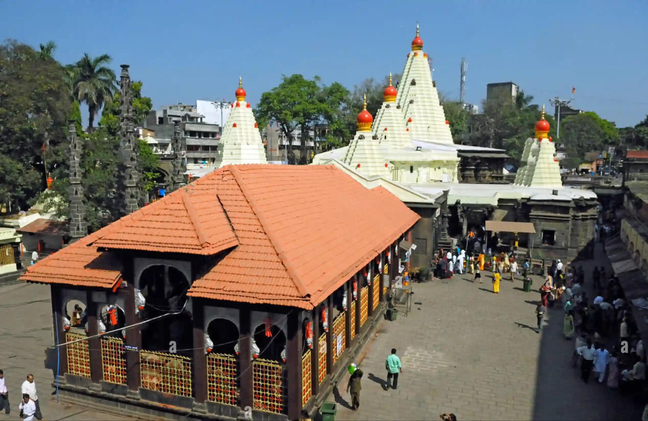 ದೇವಿ ಮಹಾಲಕ್ಷ್ಮೀ ಶಕ್ತಿಪೀಠ ದೇವಾಲಯ, ಕೊಲ್ಲಾಪುರ, ಮಹಾರಾಷ್ಟ್ರ