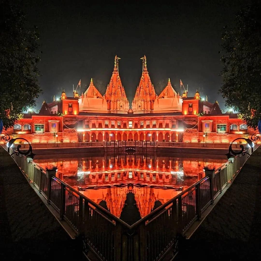 काशी के मंदिरों की महिमा का वैश्विक विस्तार