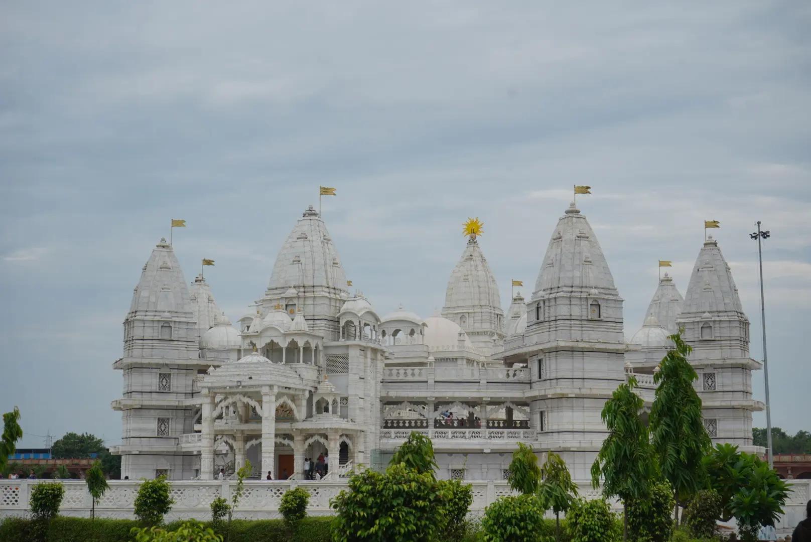 राम भक्तों को घर बैठे अयोध्या में दीप जलाने का अवसर, श्री मंदिर ऐप से अनोखी पहल